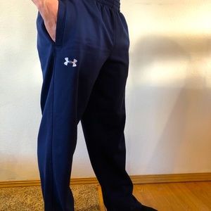 Under Armour Men’s Large Navy Sweats